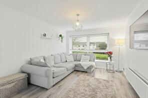 12, Birkenshaw Way, Bathgate EH48 3QX