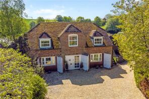 The Carriage House, High Street, Marlborough SN8 4HH
