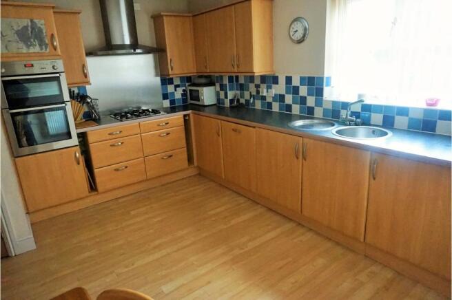 Kitchen / Breakfast