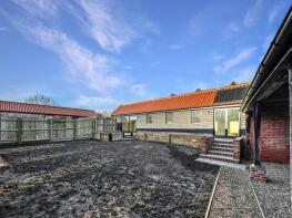 The Black Barn, Coppins Yard, Colne Engaine, Colchester CO6 2FN