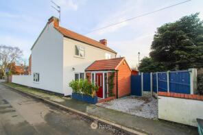 8, Old Thorne Road, Hatfield, Doncaster DN7 6ER