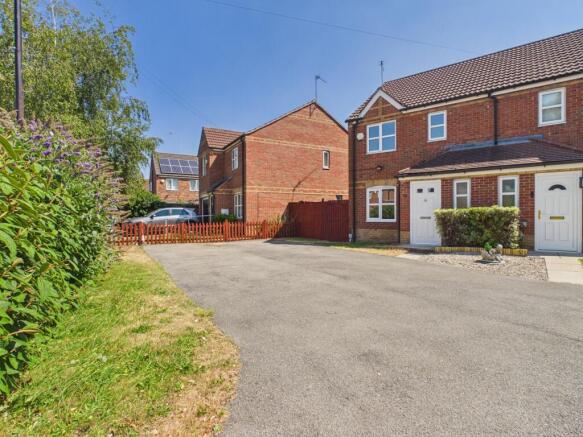 3 bed Semi-Detached for sale in hull