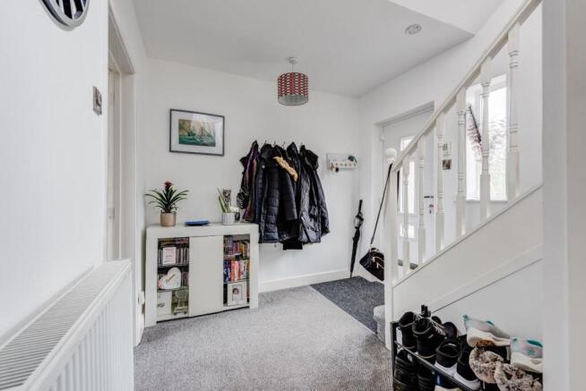 42MonterneyCrescent(Interior)-2.jpg