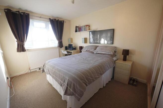 BEDROOM 2:-