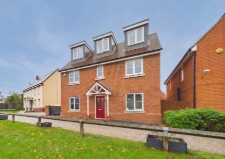 Tabby Drive, Three Mile Cross, Reading, Berkshire, RG7