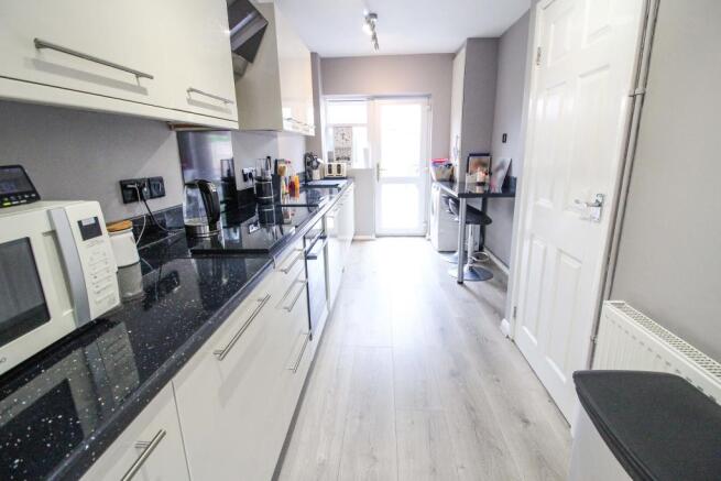 Kitchen/Breakfast
