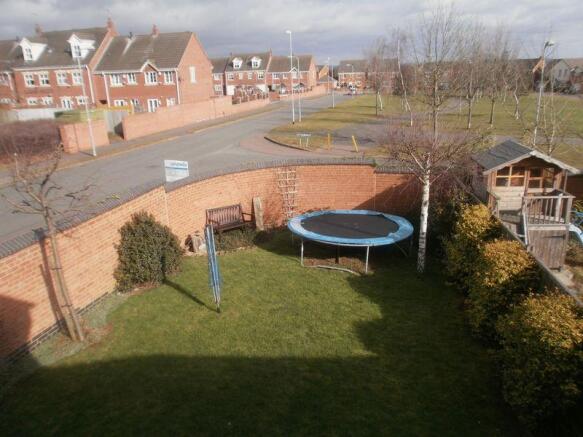 Rear shot of garden