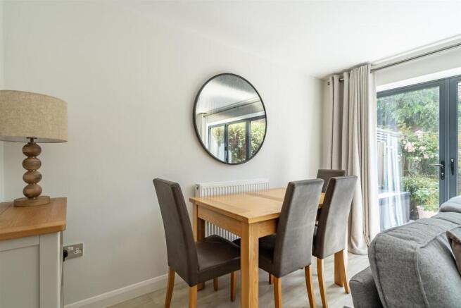 2 bed Semi-Detached for sale Image 6