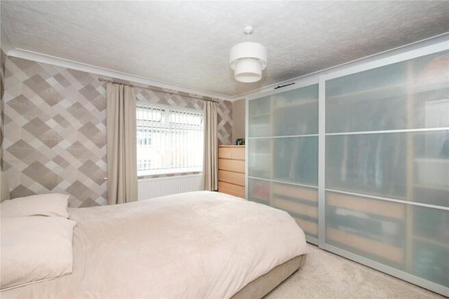 3 bed Semi-Detached for sale Image 11