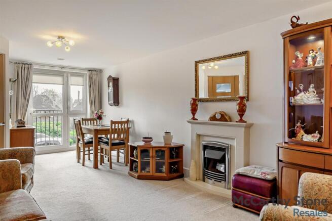 8686875-interior35-800.jpg