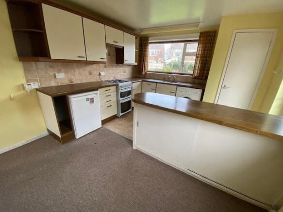 Kitchen Dining rm.jpg