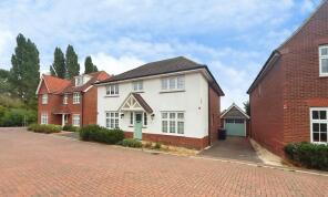 4, Mead Avenue, Cambridge CB22 5FS