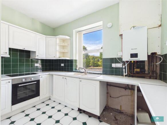 2 bed Apartment for sale Image 10