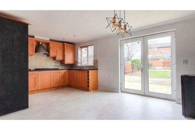 Kitchen/Dining Room
