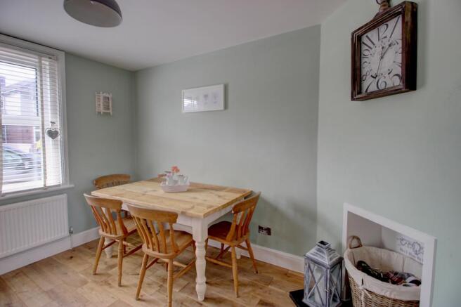 Dining Room (2)