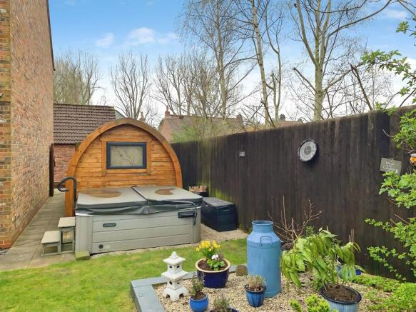 Bespoke Timber Pod