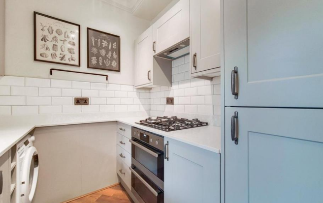 78, 22 park crescent 2 21.01 .png