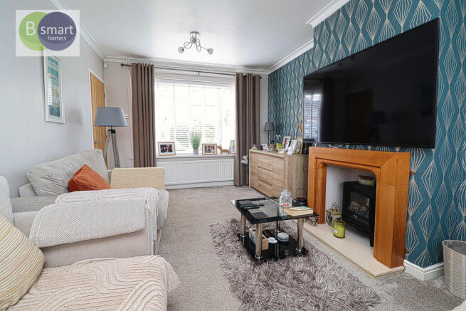 3 bed Semi-Detached for sale Image 6