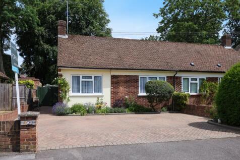 Foxholes, Weybridge, Surrey, KT13