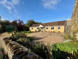 Mannings Bungalow, Owl Street, Stocklinch, Ilminster TA19 9JG