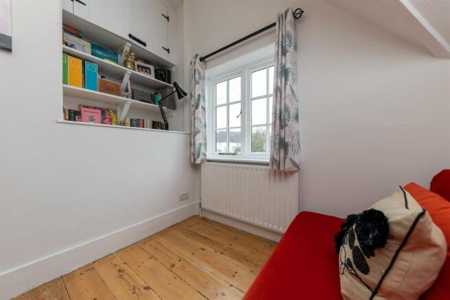 4 Paddock CLose (7 of 26).jpg