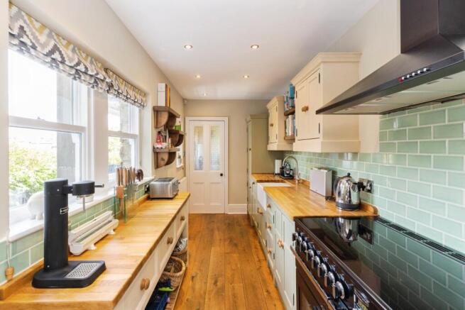6 bed Terraced for sale Image 4