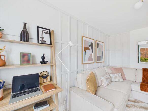 3 bed Semi-Detached for sale Image 4