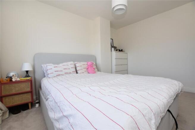 3 bed Semi-Detached for sale Image 7