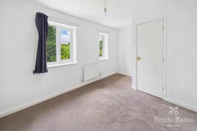 2 bed Terraced for sale Image 8