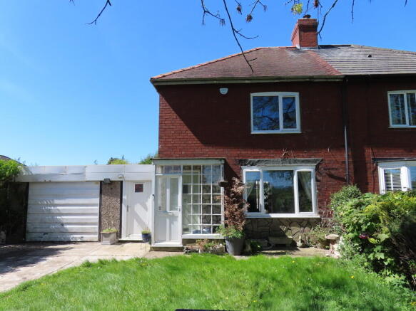 3 bed Semi-Detached for sale in rawcliffe east riding of yorkshire
