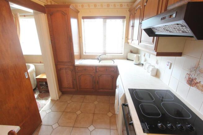 Fitted breakfast kitchen to front