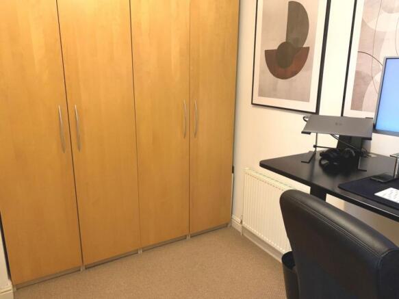 Photo 8