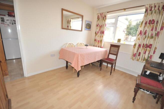 DINING ROOM / BEDROOM 3