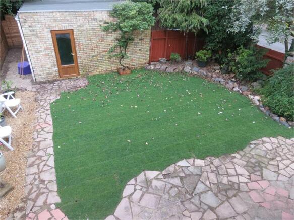 Photo 6