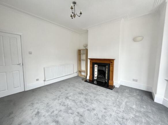 4 bed Not Specified to rent Image 11