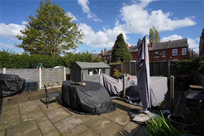 4 bed Semi-Detached for sale Image 10