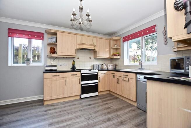 Kitchen/Dining Ro...