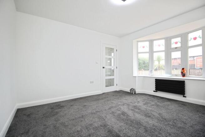 3 bed Semi-Detached for sale Image 4