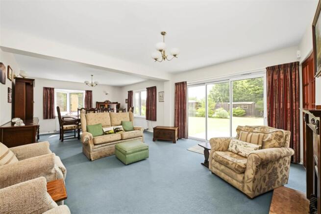 Lattimore Road, Wheathampstead, St. Albans photo 4