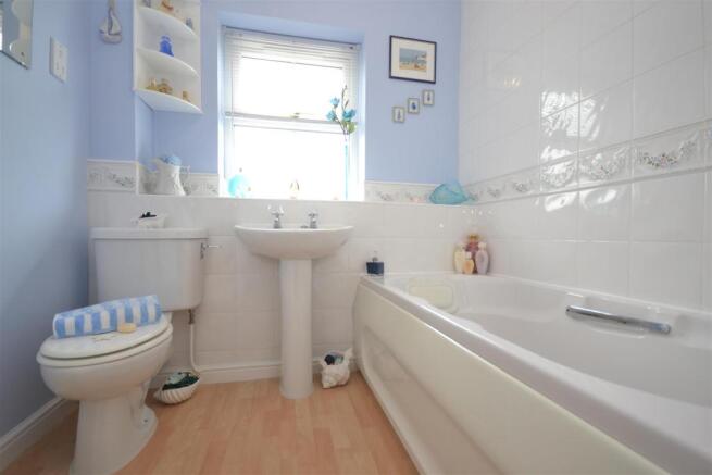 Famiy Bathroom