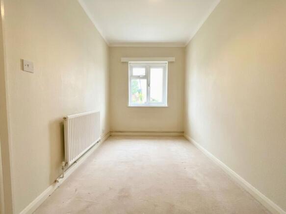 2 bed Flat for sale Image 7