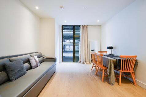 Harcourt Tower, 67 Marsh Wall, London, E14