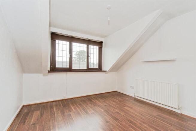 2 bed Terraced for sale Image 10
