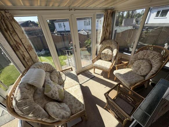 3 bed Semi-Detached for sale Image 9