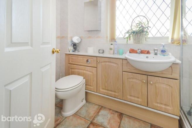 3 bed House for sale Image 11