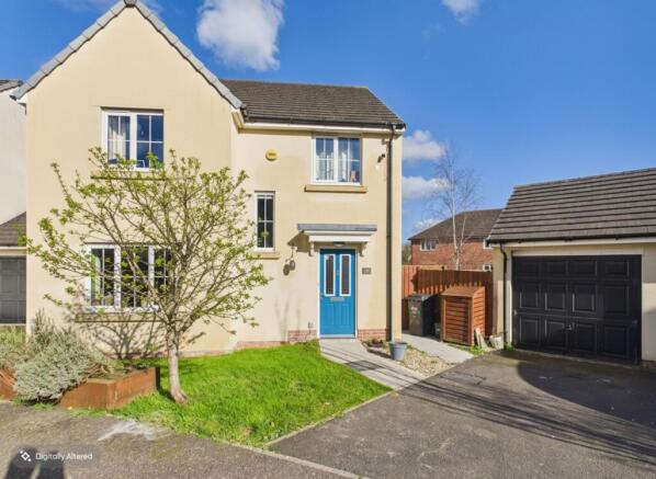 EWEMOVE SOUTH MOLTON - 42 BEECH GROVE