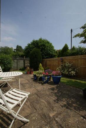 Garden feature