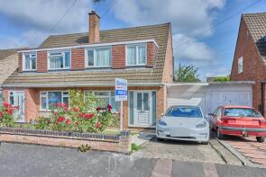 17, Priory Walk, Leicester LE3 3PQ