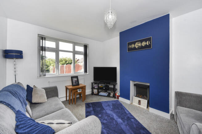 3 bed Semi-Detached for sale Image 4