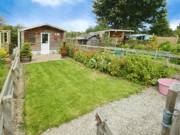 Divorced Front Garden